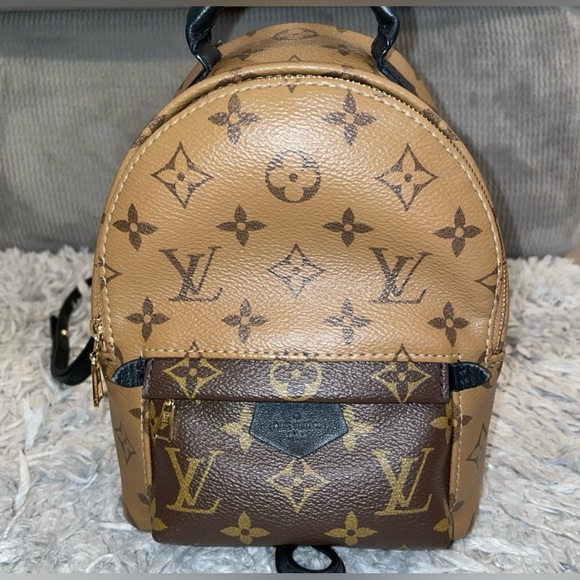 100% Authentic Louis Vuitton Reverse Palm Springs Mini!
DISCONTINUED!! - Picture 2 of 9